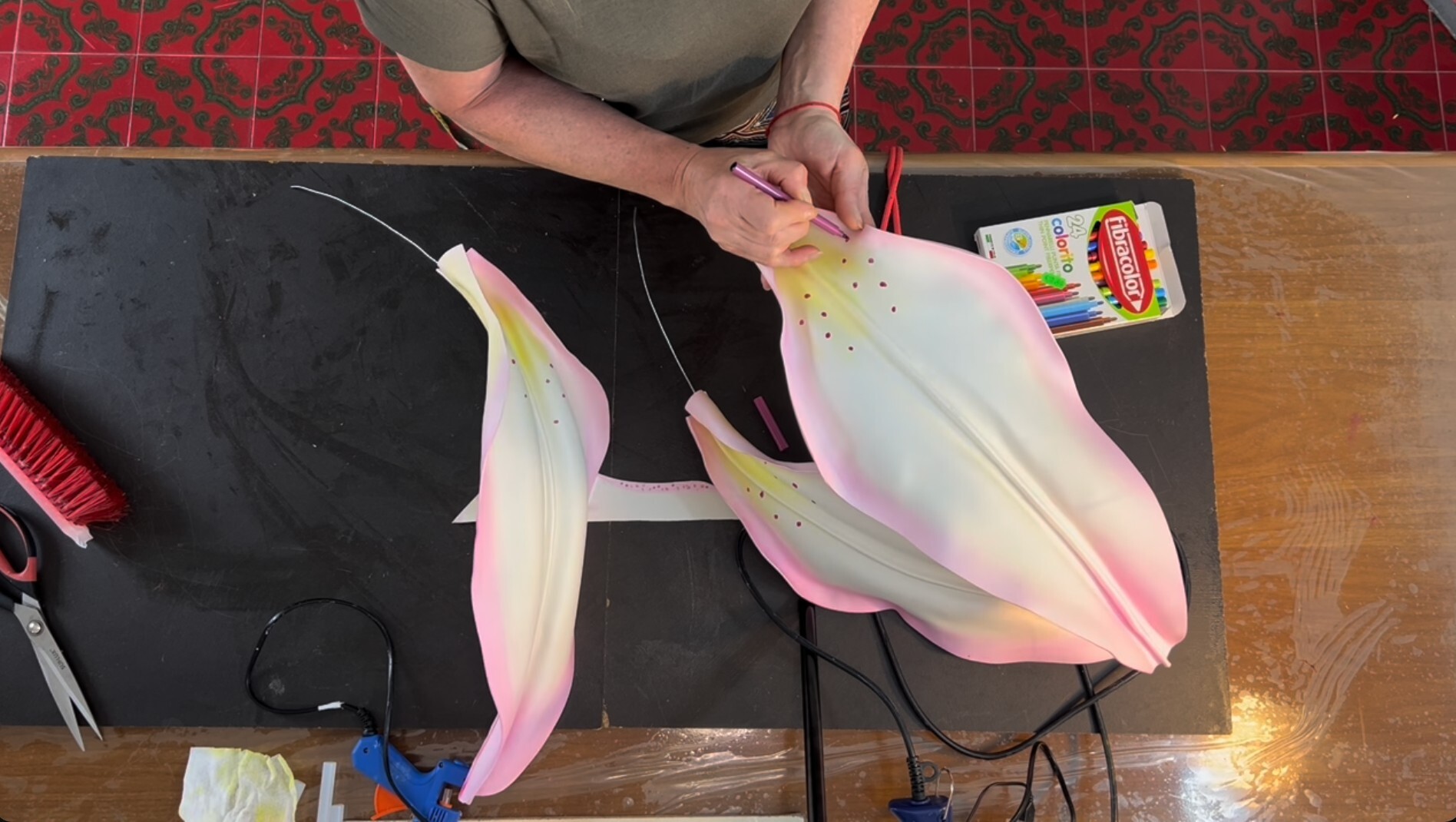 Video corso giglio gigante in gomma EVA