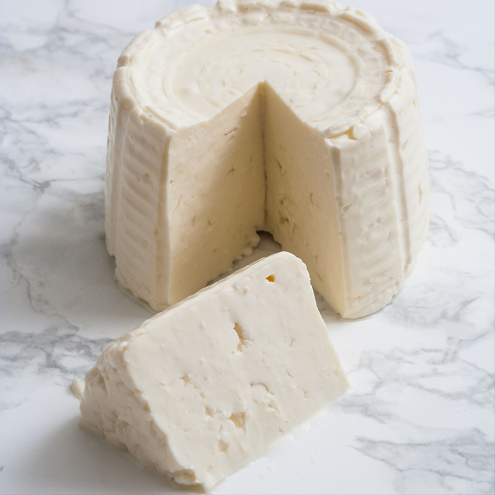 Сир за технологією сиру Бургос