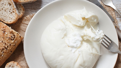 Моцарела. Бурата. Страчитела. Рікота.