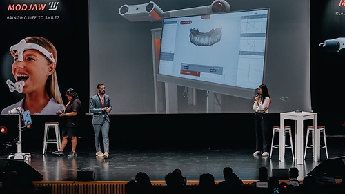 «Динамічна оклюзія MODJAW» O. Salmi