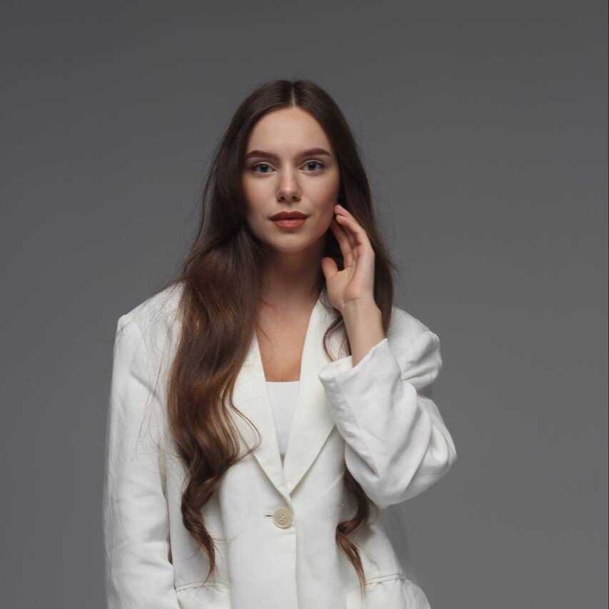 KRYSTYNA ROMANCHUK