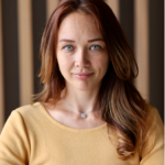 Олена Санча